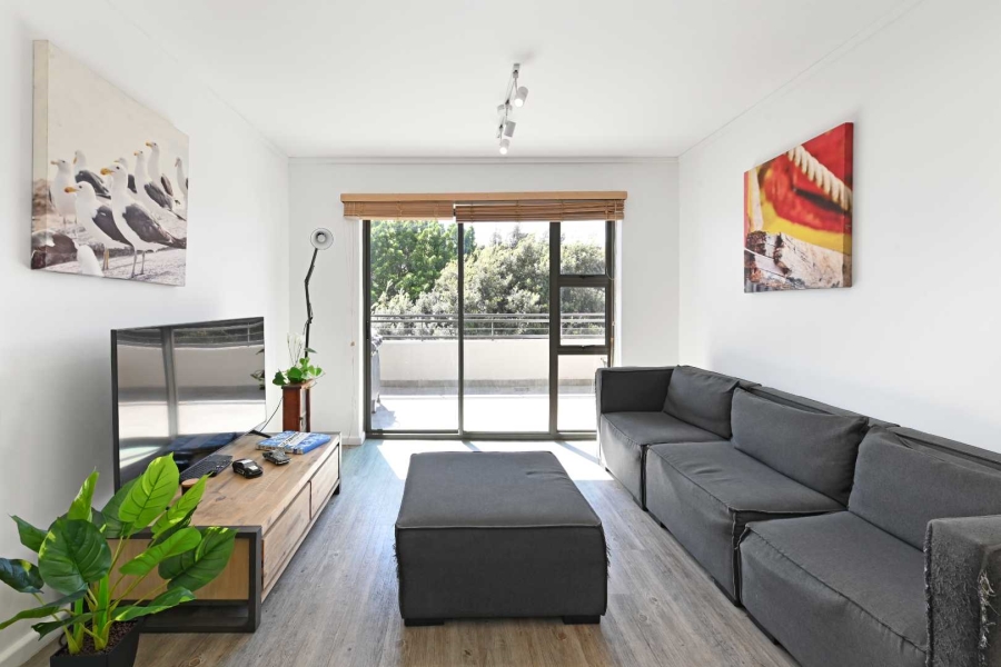 2 Bedroom Property for Sale in Zonnebloem Western Cape